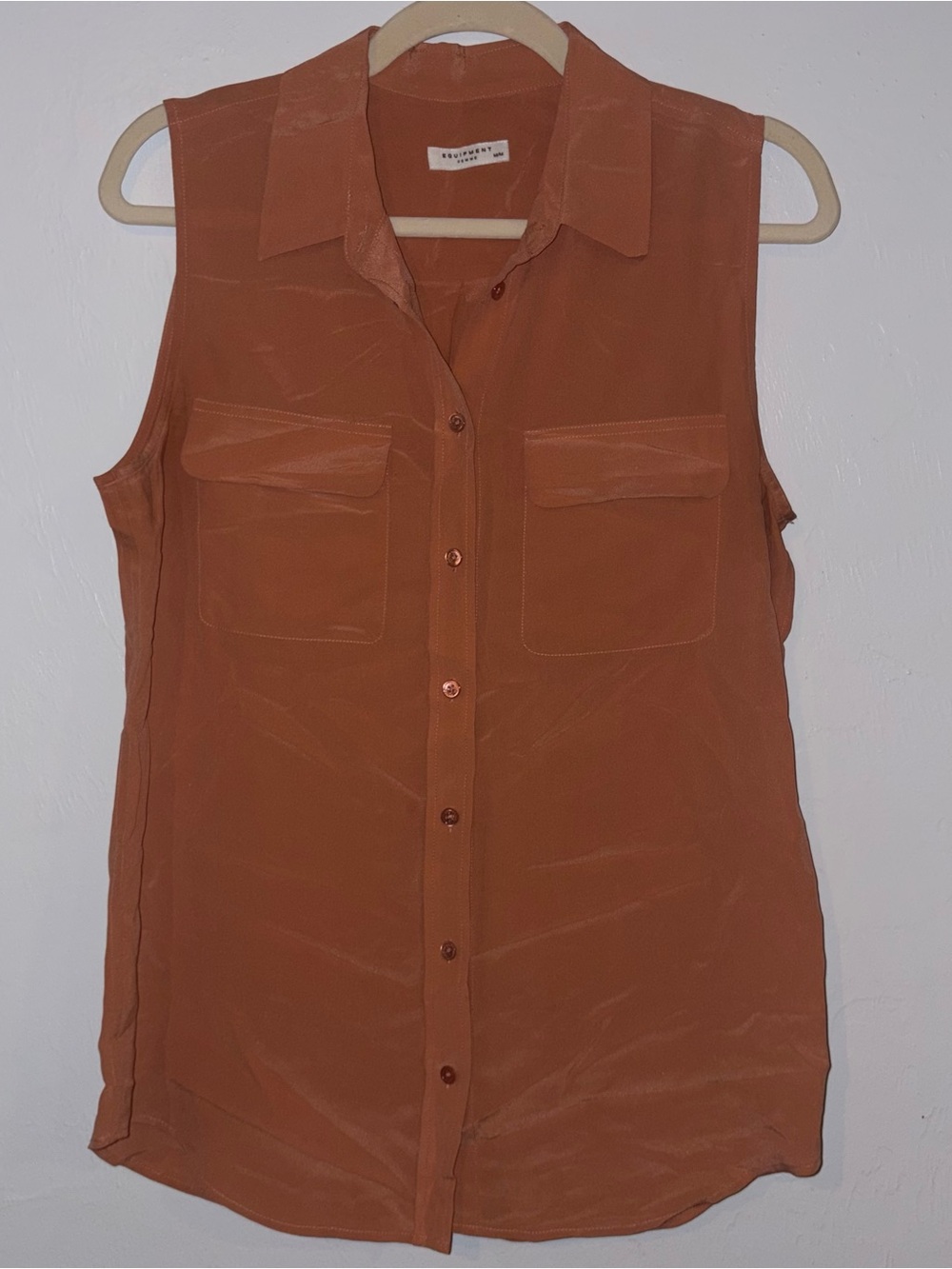 Equipment Slim Signature Sleeveless Silk Blouse in Blush